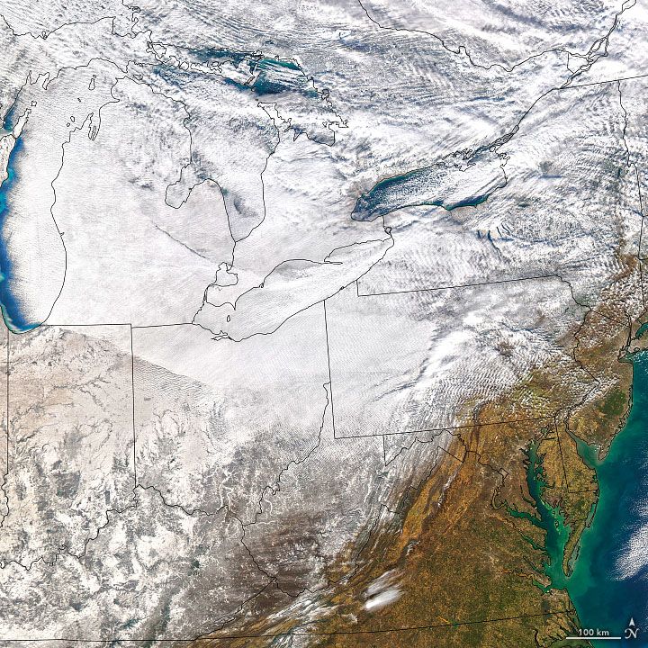 Aqua satellite natural-color image of blizzard conditions across U.S. upper Midwest
